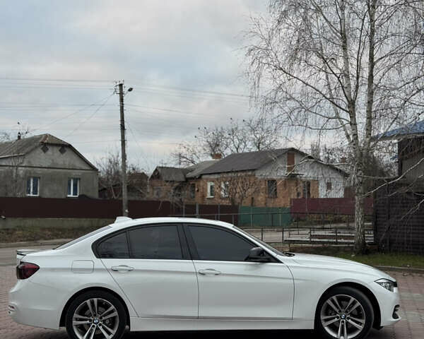 Білий БМВ 3 Серія, об'ємом двигуна 2 л та пробігом 149 тис. км за 16300 $, фото 7 на Automoto.ua