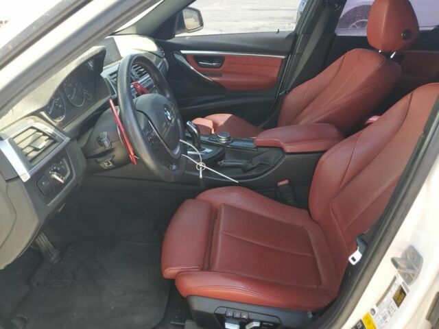 Белый БМВ 3 Серия, объемом двигателя 2 л и пробегом 170 тыс. км за 12000 $, фото 6 на Automoto.ua