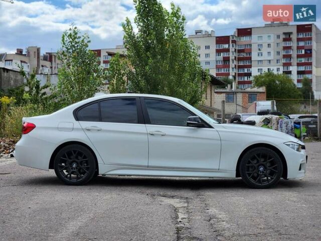 Белый БМВ 3 Серия, объемом двигателя 2 л и пробегом 141 тыс. км за 16999 $, фото 16 на Automoto.ua
