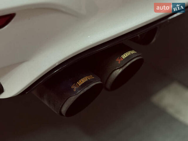 Белый БМВ 3 Серия, объемом двигателя 2 л и пробегом 156 тыс. км за 16500 $, фото 9 на Automoto.ua