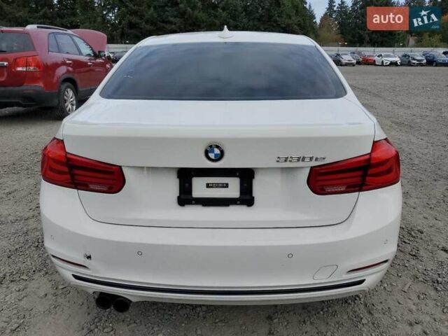 БМВ 3 Серия 2016 в Киеве на Automoto.ua Белый БМВ 3 Серия, объемом двигателя 2 л и пробегом 192 тыс. км за 3300 $, фото 5 на Automoto.ua