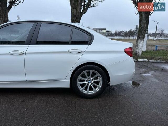 Белый БМВ 3 Серия, объемом двигателя 2 л и пробегом 159 тыс. км за 13500 $, фото 6 на Automoto.ua