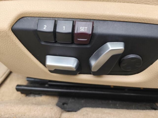 Белый БМВ 3 Серия, объемом двигателя 2 л и пробегом 190 тыс. км за 13000 $, фото 14 на Automoto.ua