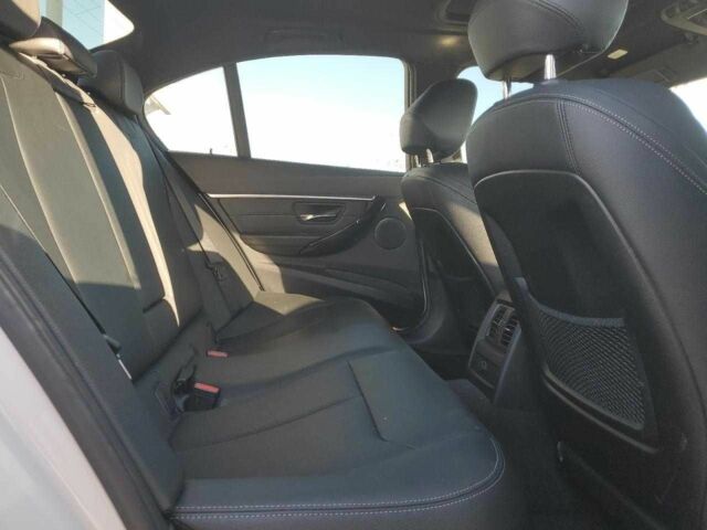 Белый БМВ 3 Серия, объемом двигателя 0 л и пробегом 60 тыс. км за 2400 $, фото 8 на Automoto.ua