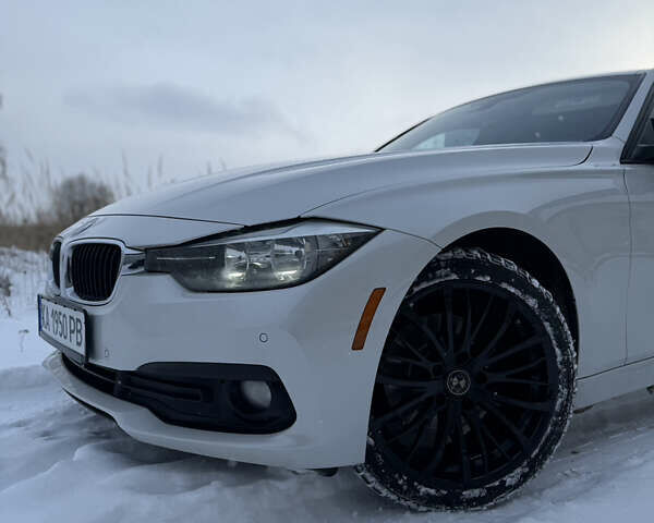 Белый БМВ 3 Серия, объемом двигателя 2 л и пробегом 190 тыс. км за 12900 $, фото 2 на Automoto.ua