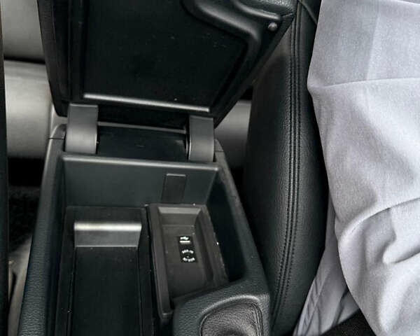 Белый БМВ 3 Серия, объемом двигателя 2 л и пробегом 163 тыс. км за 19500 $, фото 19 на Automoto.ua