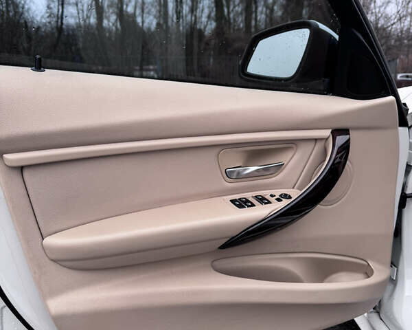 Белый БМВ 3 Серия, объемом двигателя 2 л и пробегом 129 тыс. км за 16300 $, фото 37 на Automoto.ua