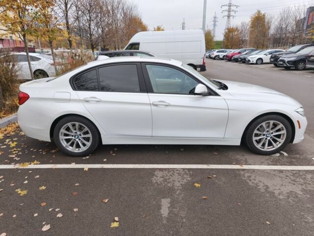 Белый БМВ 3 Серия, объемом двигателя 2 л и пробегом 190 тыс. км за 13000 $, фото 3 на Automoto.ua