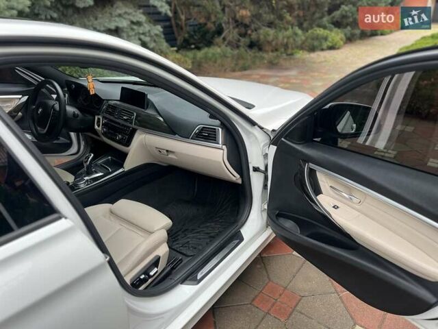 Білий БМВ 3 Серія, об'ємом двигуна 2 л та пробігом 42 тис. км за 17000 $, фото 13 на Automoto.ua