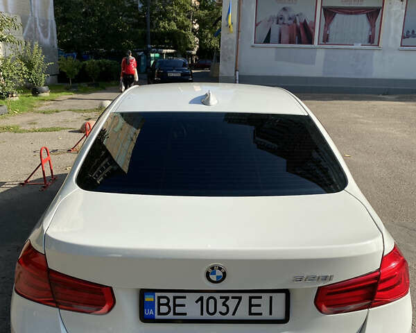 Белый БМВ 3 Серия, объемом двигателя 2 л и пробегом 96 тыс. км за 15950 $, фото 13 на Automoto.ua