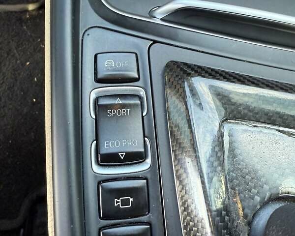 Білий БМВ 3 Серія, об'ємом двигуна 2 л та пробігом 136 тис. км за 18500 $, фото 14 на Automoto.ua