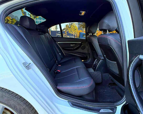 Белый БМВ 3 Серия, объемом двигателя 2 л и пробегом 135 тыс. км за 14000 $, фото 10 на Automoto.ua