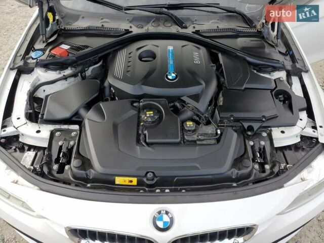 БМВ 3 Серия 2016 в Киеве на Automoto.ua Белый БМВ 3 Серия, объемом двигателя 2 л и пробегом 192 тыс. км за 3300 $, фото 10 на Automoto.ua