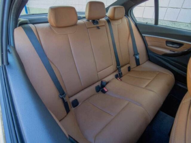 Белый БМВ 3 Серия, объемом двигателя 3 л и пробегом 78 тыс. км за 15800 $, фото 11 на Automoto.ua