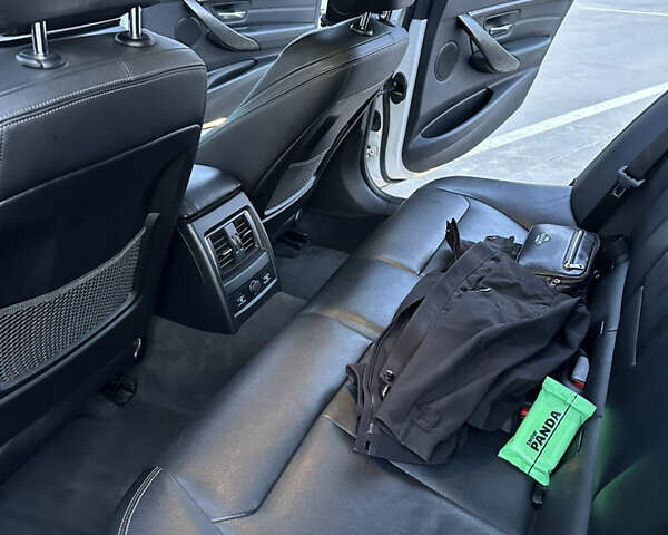 Белый БМВ 3 Серия, объемом двигателя 2 л и пробегом 98 тыс. км за 19700 $, фото 13 на Automoto.ua