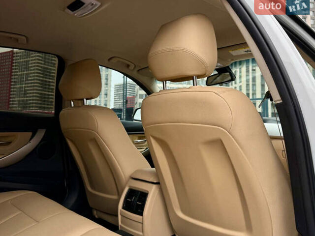 Белый БМВ 3 Серия, объемом двигателя 2 л и пробегом 171 тыс. км за 13300 $, фото 34 на Automoto.ua