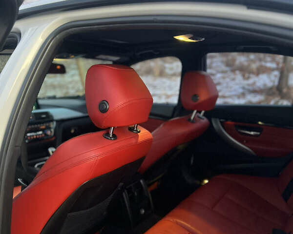 Білий БМВ 3 Серія, об'ємом двигуна 2 л та пробігом 158 тис. км за 17999 $, фото 43 на Automoto.ua