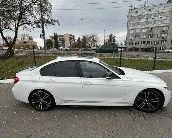 Білий БМВ 3 Серія, об'ємом двигуна 2 л та пробігом 171 тис. км за 13900 $, фото 3 на Automoto.ua