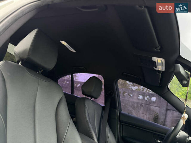 Білий БМВ 3 Серія, об'ємом двигуна 2 л та пробігом 125 тис. км за 14200 $, фото 18 на Automoto.ua