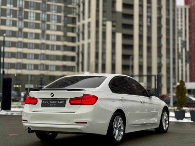 Білий БМВ 3 Серія, об'ємом двигуна 2 л та пробігом 170 тис. км за 13300 $, фото 11 на Automoto.ua