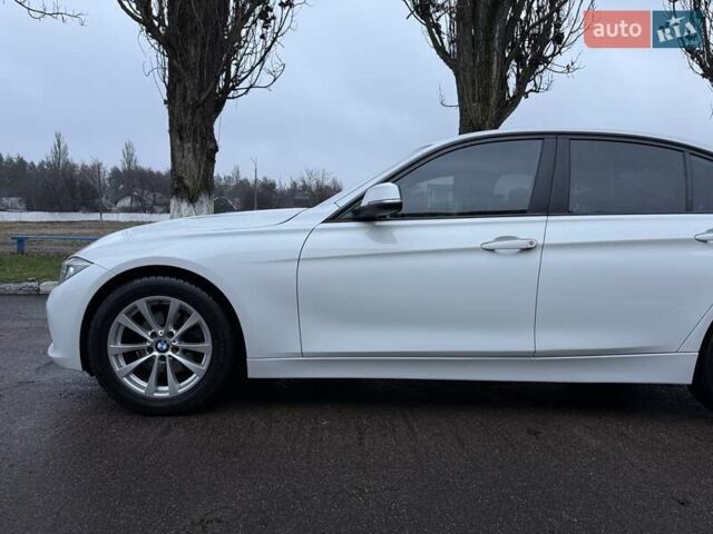 Белый БМВ 3 Серия, объемом двигателя 2 л и пробегом 159 тыс. км за 13500 $, фото 5 на Automoto.ua
