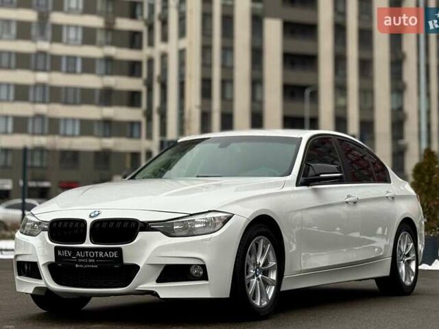 Белый БМВ 3 Серия, объемом двигателя 2 л и пробегом 171 тыс. км за 13300 $, фото 5 на Automoto.ua