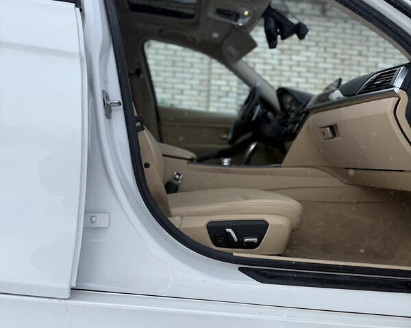 Белый БМВ 3 Серия, объемом двигателя 2 л и пробегом 190 тыс. км за 12900 $, фото 11 на Automoto.ua