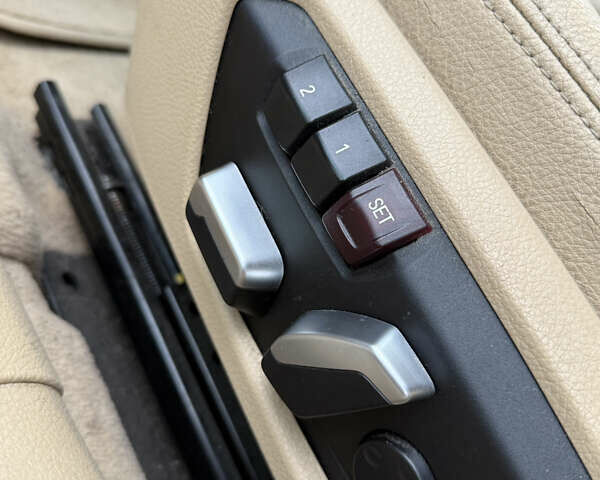 Білий БМВ 3 Серія, об'ємом двигуна 2 л та пробігом 190 тис. км за 13300 $, фото 10 на Automoto.ua