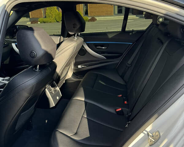 Белый БМВ 3 Серия, объемом двигателя 2 л и пробегом 117 тыс. км за 22499 $, фото 7 на Automoto.ua