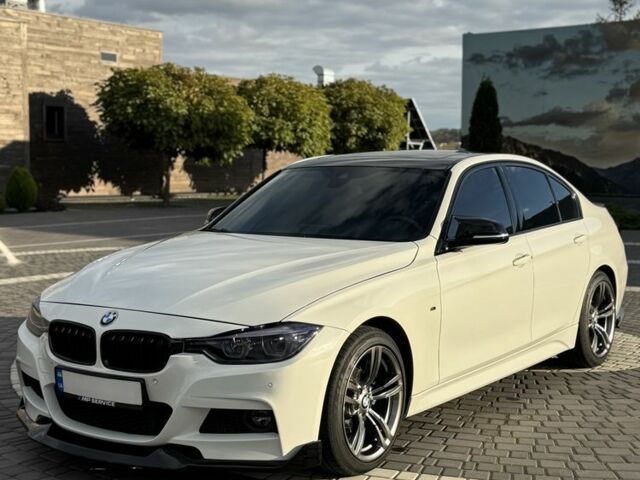 Белый БМВ 3 Серия, объемом двигателя 2 л и пробегом 117 тыс. км за 22499 $, фото 2 на Automoto.ua