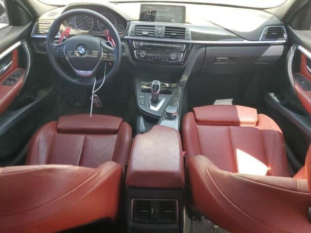 Белый БМВ 3 Серия, объемом двигателя 2 л и пробегом 170 тыс. км за 12000 $, фото 7 на Automoto.ua