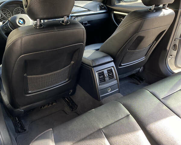 Белый БМВ 3 Серия, объемом двигателя 2 л и пробегом 96 тыс. км за 15950 $, фото 6 на Automoto.ua