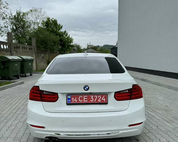 Білий БМВ 3 Серія, об'ємом двигуна 2 л та пробігом 125 тис. км за 14200 $, фото 4 на Automoto.ua