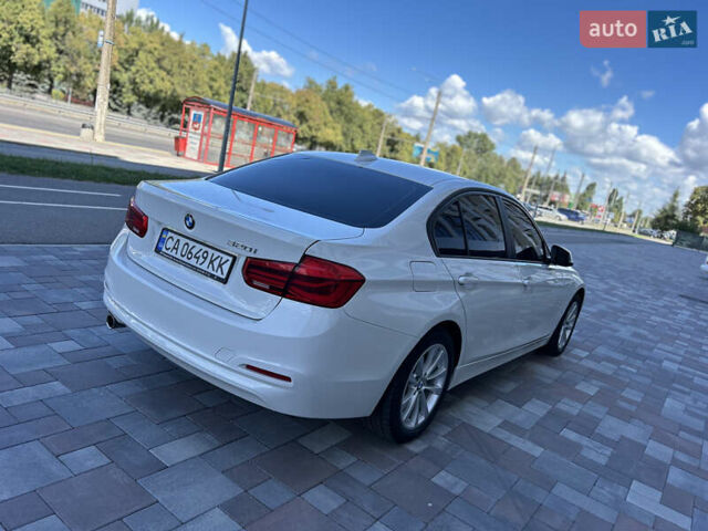 Белый БМВ 3 Серия, объемом двигателя 2 л и пробегом 138 тыс. км за 14999 $, фото 6 на Automoto.ua