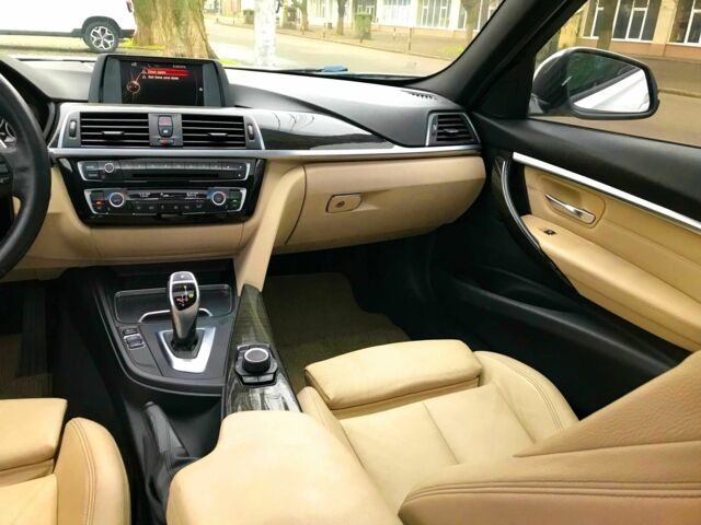 Белый БМВ 3 Серия, объемом двигателя 2 л и пробегом 220 тыс. км за 10200 $, фото 18 на Automoto.ua