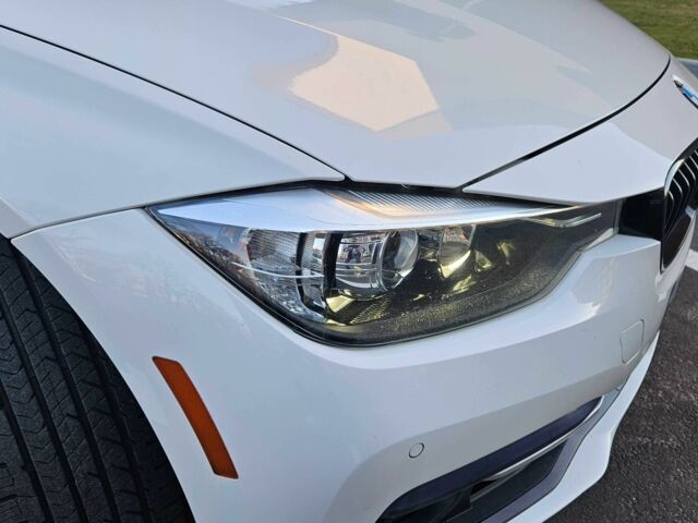 Білий БМВ 3 Серія, об'ємом двигуна 2 л та пробігом 161 тис. км за 16100 $, фото 5 на Automoto.ua