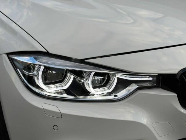 Белый БМВ 3 Серия, объемом двигателя 2 л и пробегом 187 тыс. км за 18499 $, фото 23 на Automoto.ua