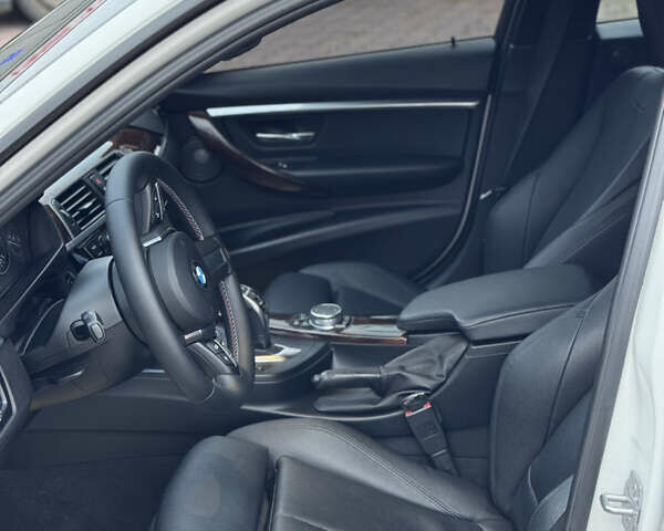 Білий БМВ 3 Серія, об'ємом двигуна 2 л та пробігом 149 тис. км за 16300 $, фото 12 на Automoto.ua