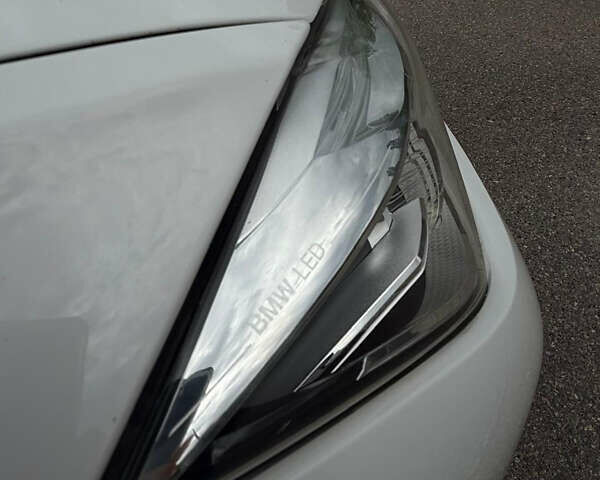 Белый БМВ 3 Серия, объемом двигателя 2 л и пробегом 163 тыс. км за 19500 $, фото 6 на Automoto.ua