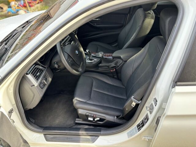 Белый БМВ 3 Серия, объемом двигателя 2 л и пробегом 122 тыс. км за 20500 $, фото 13 на Automoto.ua