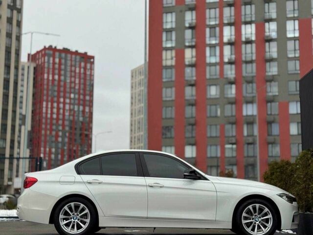 Білий БМВ 3 Серія, об'ємом двигуна 2 л та пробігом 170 тис. км за 13300 $, фото 2 на Automoto.ua