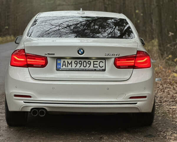 Белый БМВ 3 Серия, объемом двигателя 2 л и пробегом 142 тыс. км за 17500 $, фото 5 на Automoto.ua