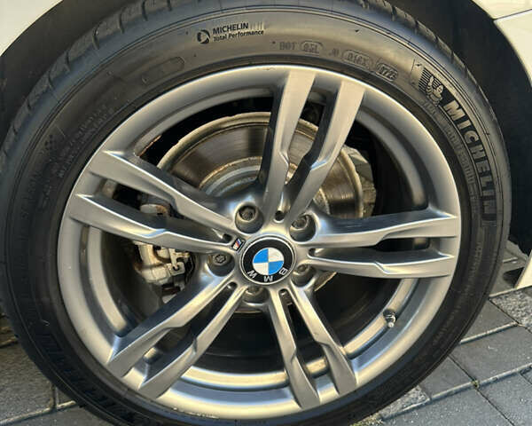 Белый БМВ 3 Серия, объемом двигателя 2 л и пробегом 180 тыс. км за 21500 $, фото 43 на Automoto.ua