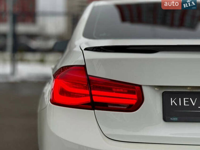 Белый БМВ 3 Серия, объемом двигателя 2 л и пробегом 171 тыс. км за 13300 $, фото 16 на Automoto.ua