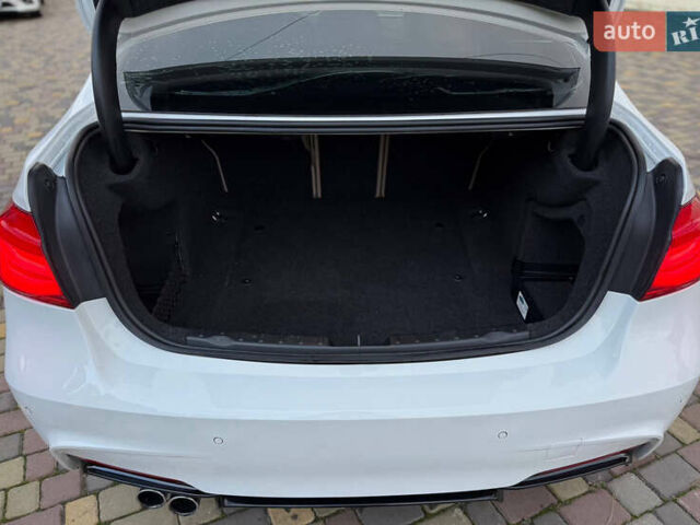 Белый БМВ 3 Серия, объемом двигателя 2 л и пробегом 185 тыс. км за 17900 $, фото 10 на Automoto.ua