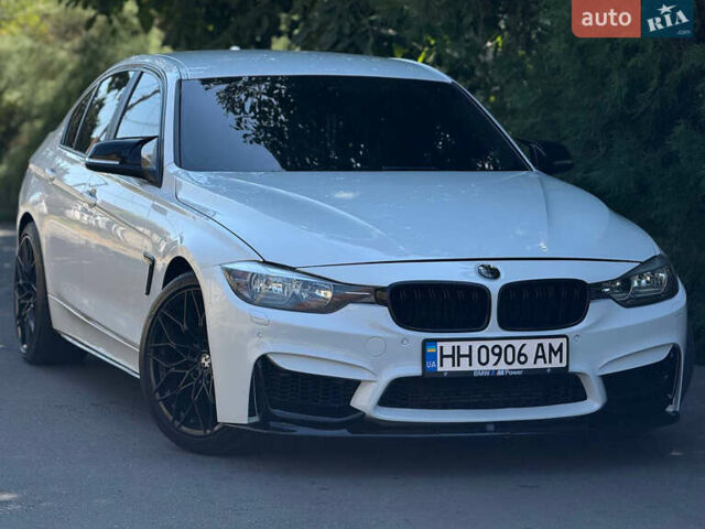 Белый БМВ 3 Серия, объемом двигателя 2 л и пробегом 195 тыс. км за 14900 $, фото 5 на Automoto.ua