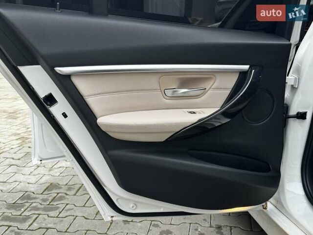 Білий БМВ 3 Серія, об'ємом двигуна 2 л та пробігом 90 тис. км за 17950 $, фото 39 на Automoto.ua