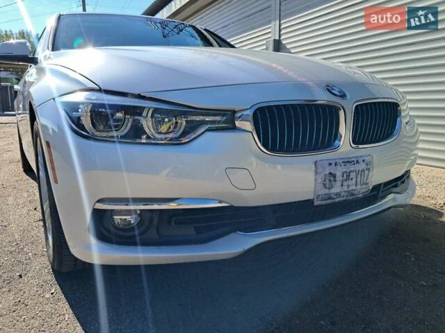 Белый БМВ 3 Серия, объемом двигателя 2 л и пробегом 58 тыс. км за 22000 $, фото 25 на Automoto.ua