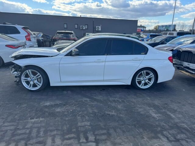 Белый БМВ 3 Серия, объемом двигателя 3 л и пробегом 134 тыс. км за 17300 $, фото 2 на Automoto.ua