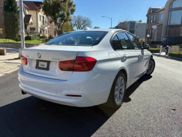 Белый БМВ 3 Серия, объемом двигателя 2 л и пробегом 52 тыс. км за 9900 $, фото 3 на Automoto.ua